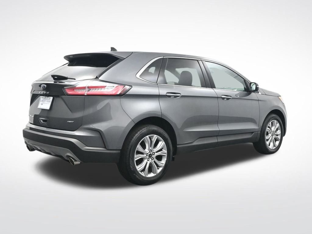 Used 2024 Ford Edge Titanium image 6