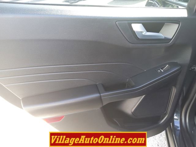 Used 2022 Ford Escape SEL image 34