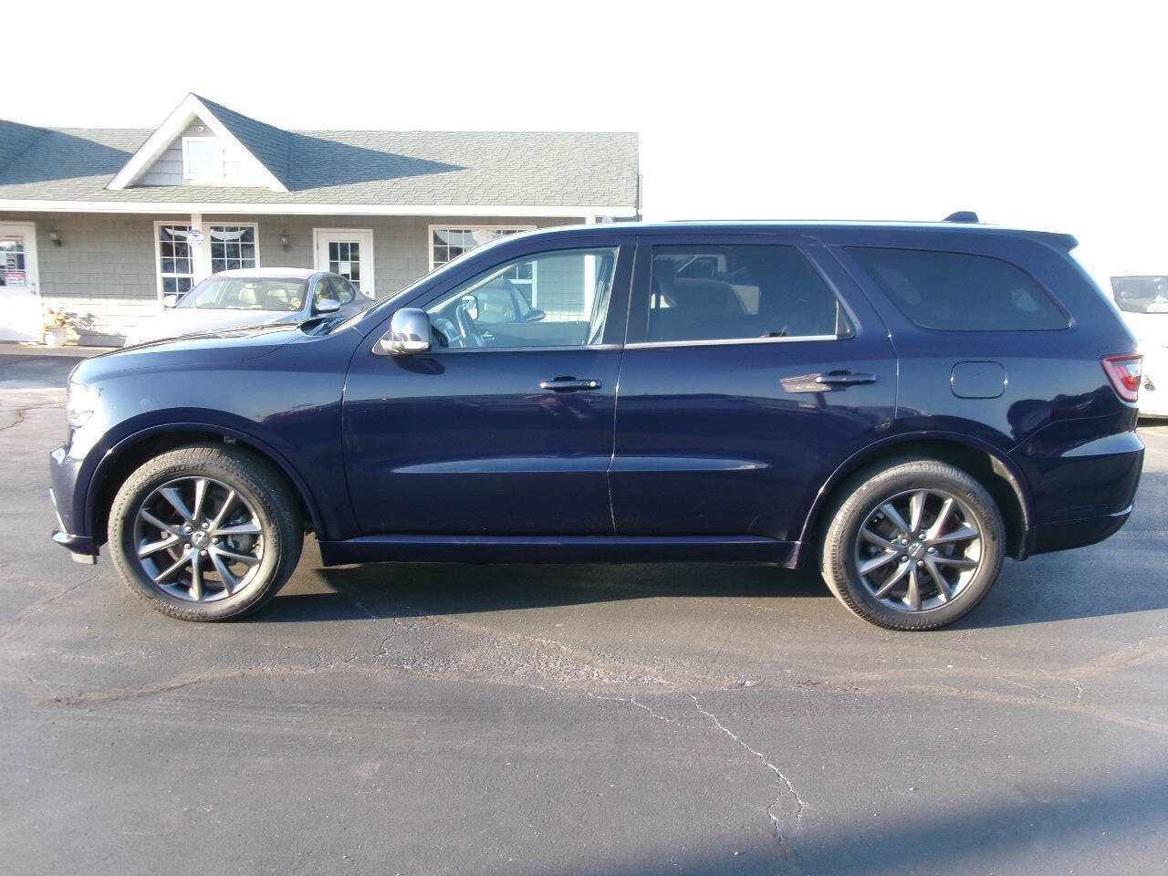 Used 2018 Dodge Durango GT AWD/4WD image 5
