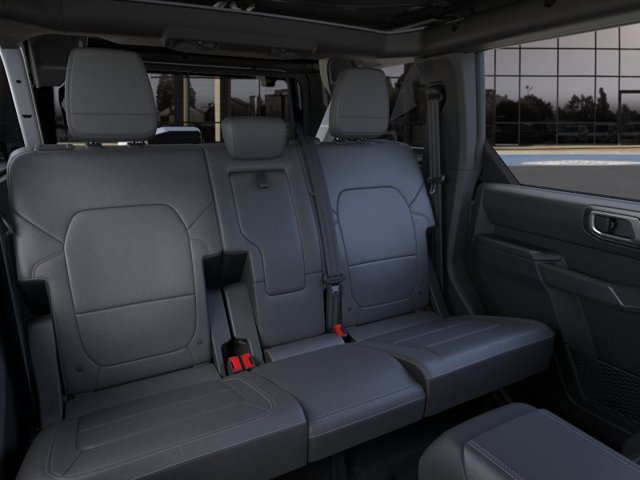 New 2026 Ford Bronco Outer Banks w/ Sasquatch Package AWD/4WD image 11