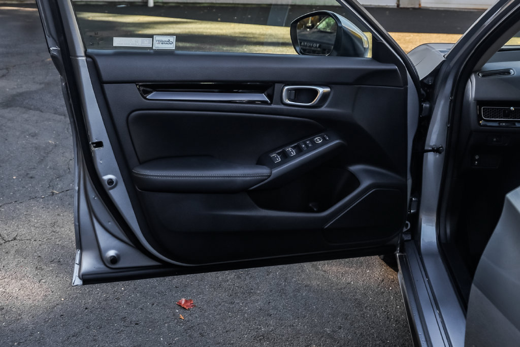 Used 2024 Honda Civic EX-L image 24