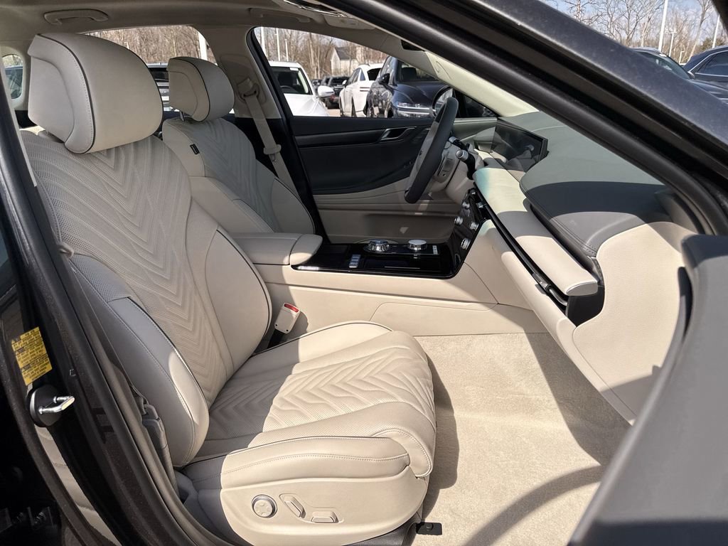 New 2025 Genesis G80 2.5T Sport Prestige image 29