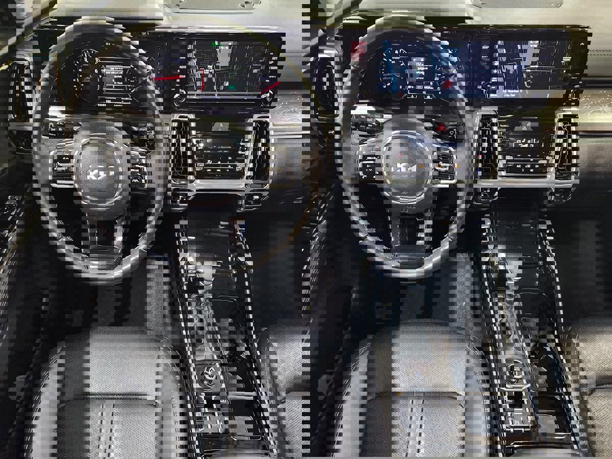 Used 2022 Kia Sorento SX image 48