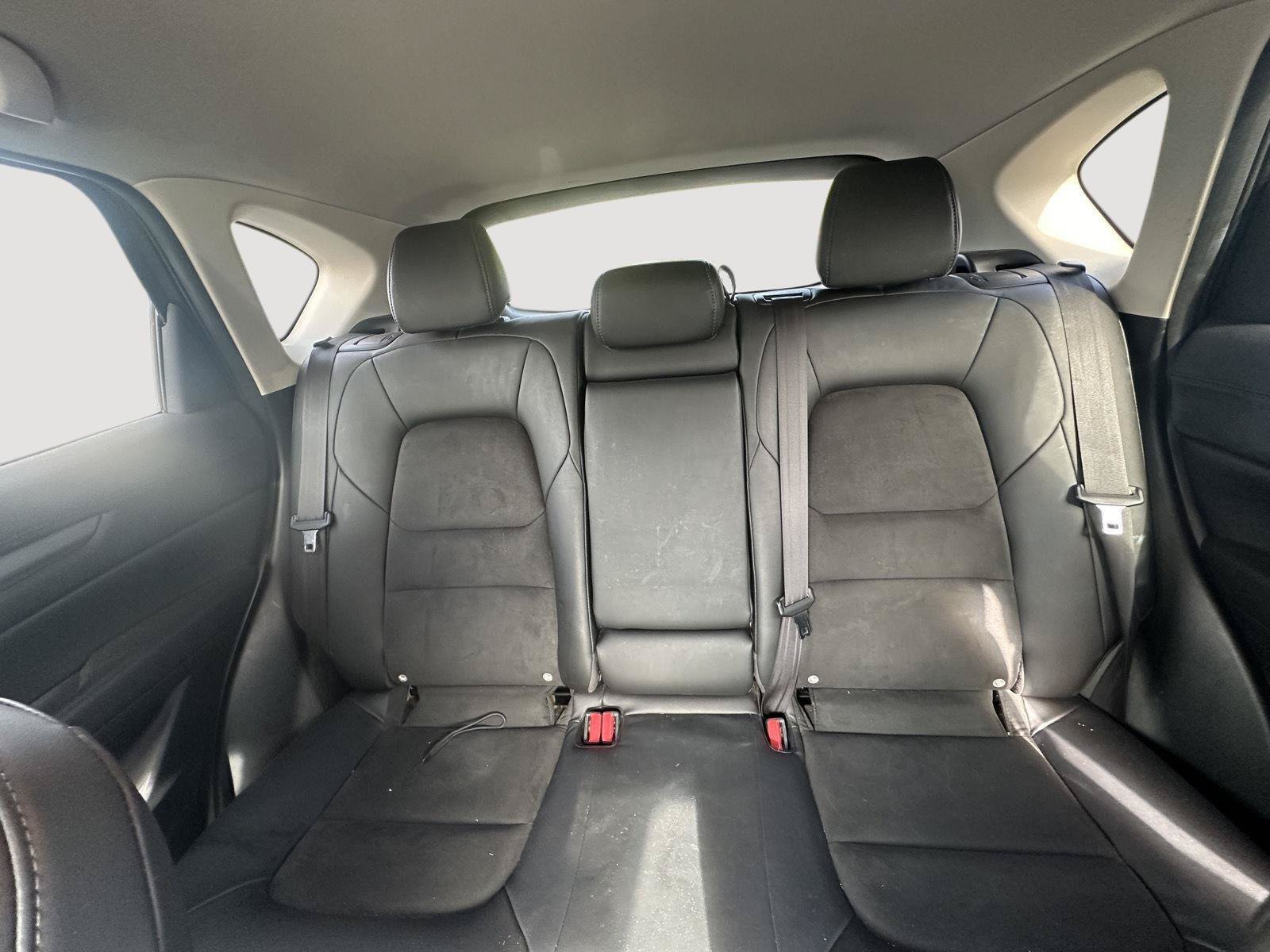 Used 2021 MAZDA CX-5 Touring FWD image 12