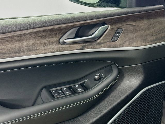 New 2026 Jeep Grand Cherokee L Limited AWD/4WD image 18