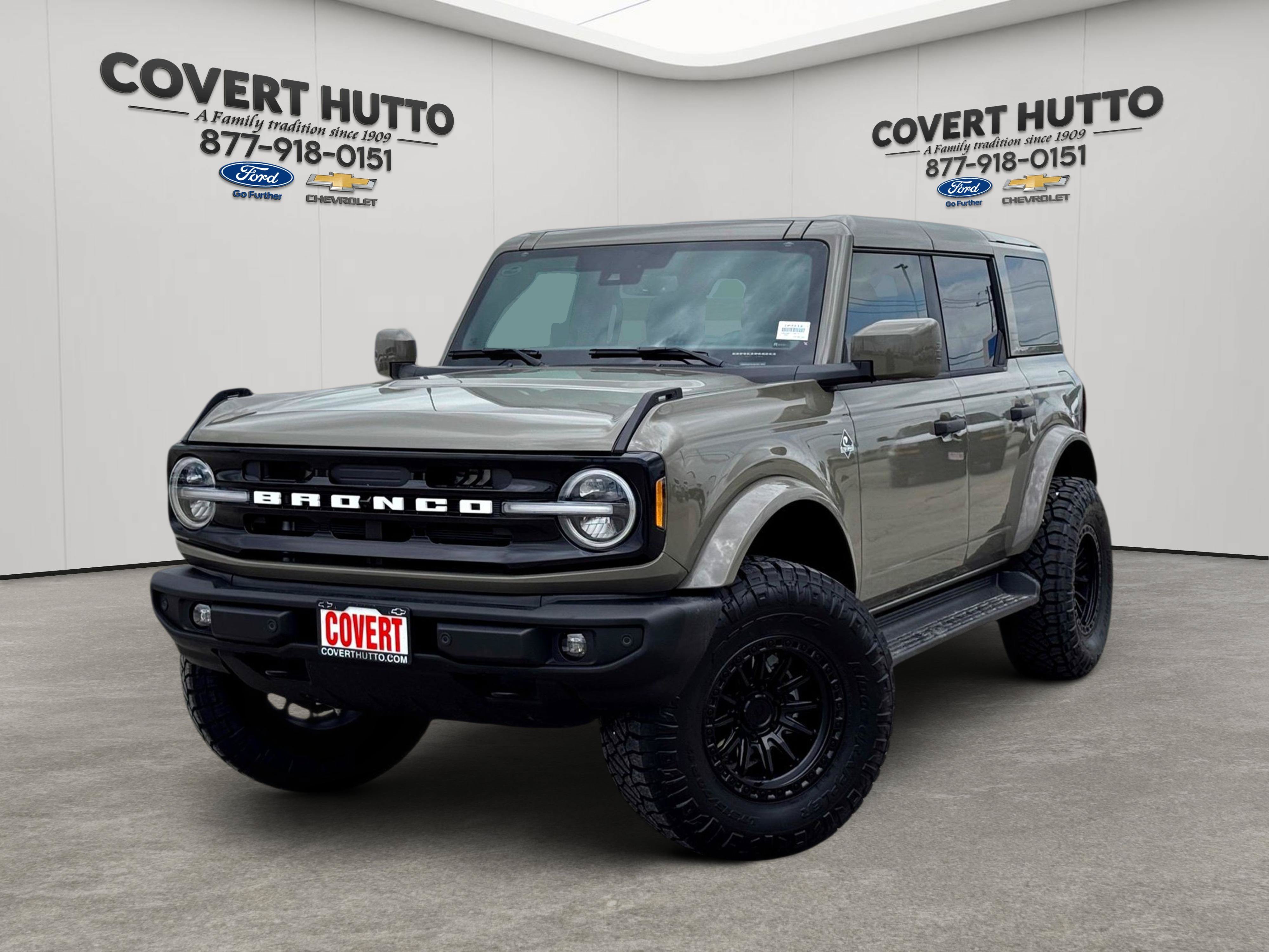 Used 2026 Ford Bronco Outer Banks AWD/4WD image 1