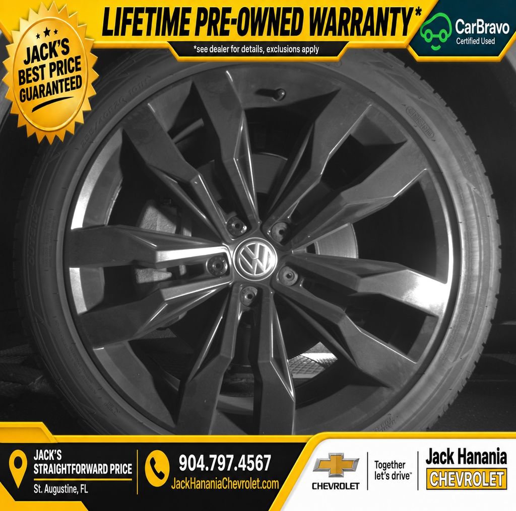 Used 2020 Volkswagen Tiguan SE R-Line AWD/4WD image 22