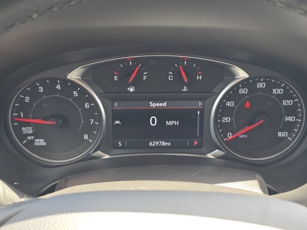 Used 2024 GMC Terrain SLT FWD image 28