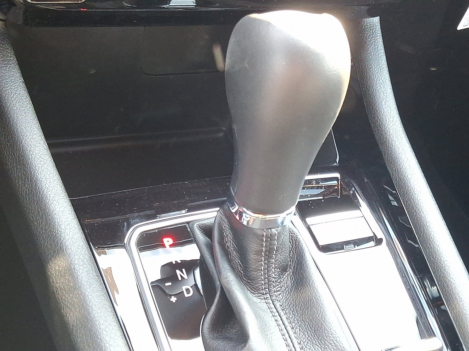 New 2026 Jeep Compass Limited image 12