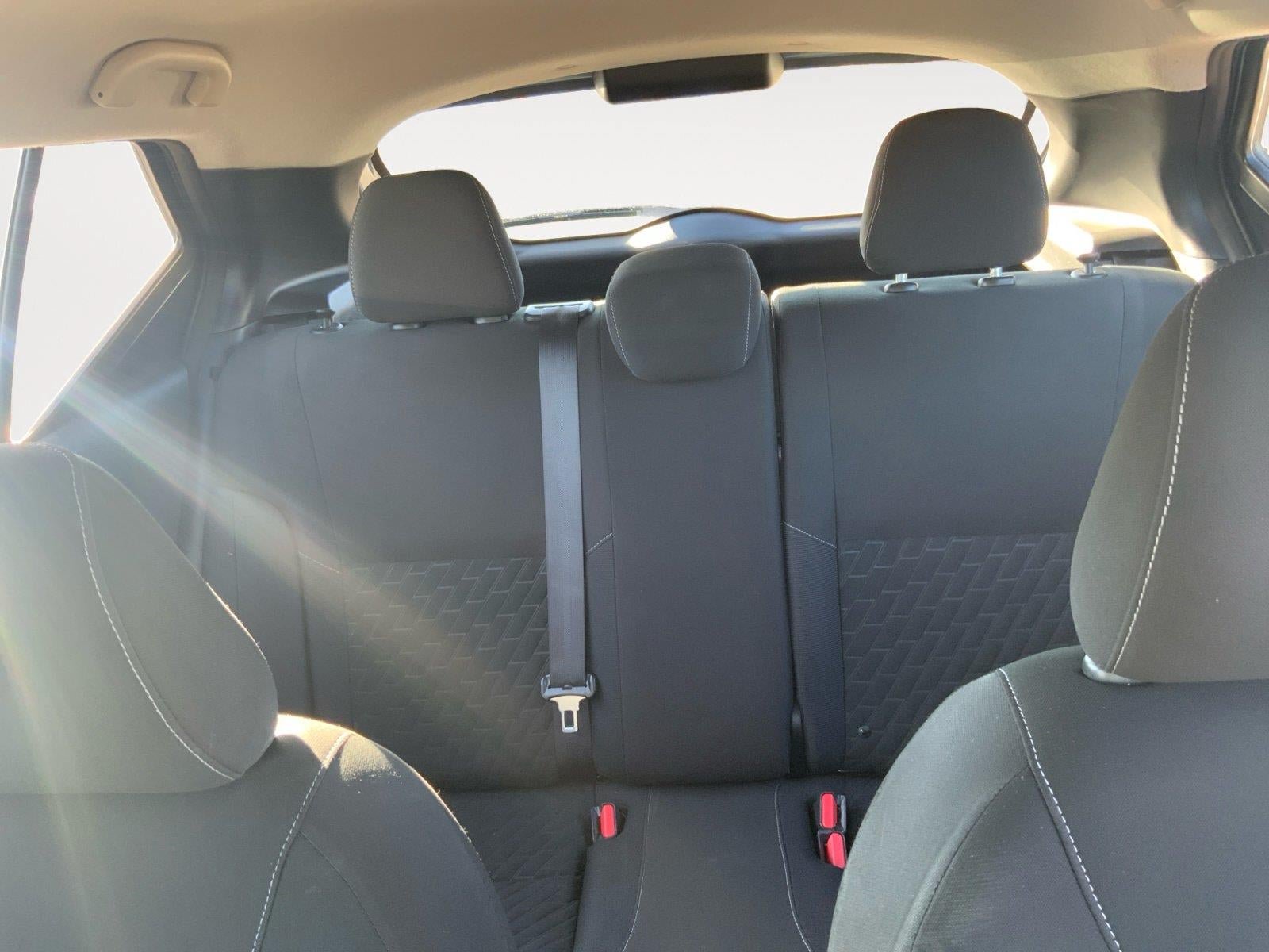 Used 2021 Nissan Kicks SV FWD image 13