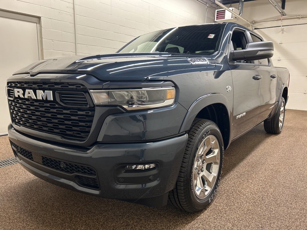 New 2026 RAM 1500 4x4 Crew Cab image 5