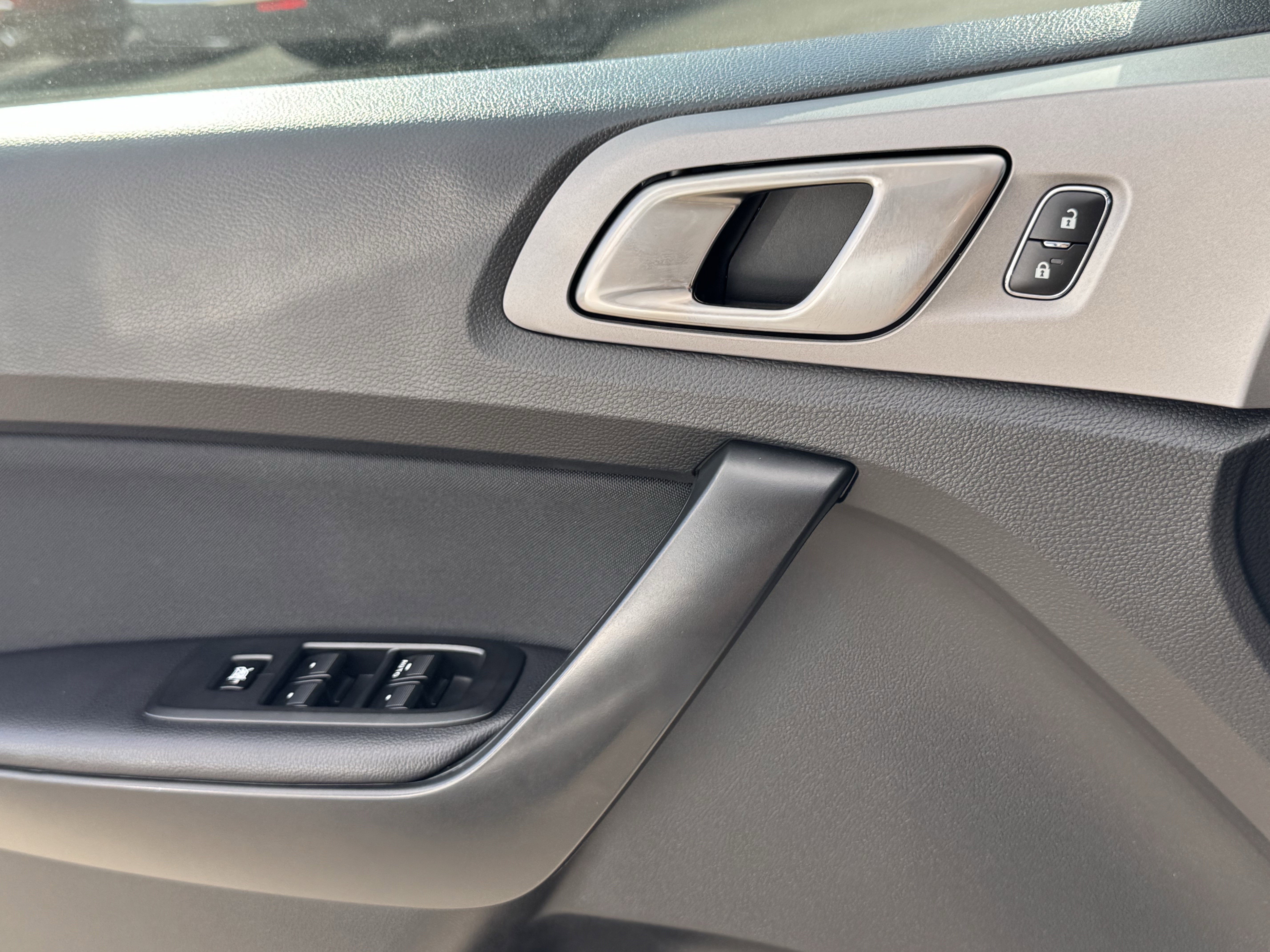 Used 2023 Ford Ranger XLT w/ Equipment Group 302A High image 25