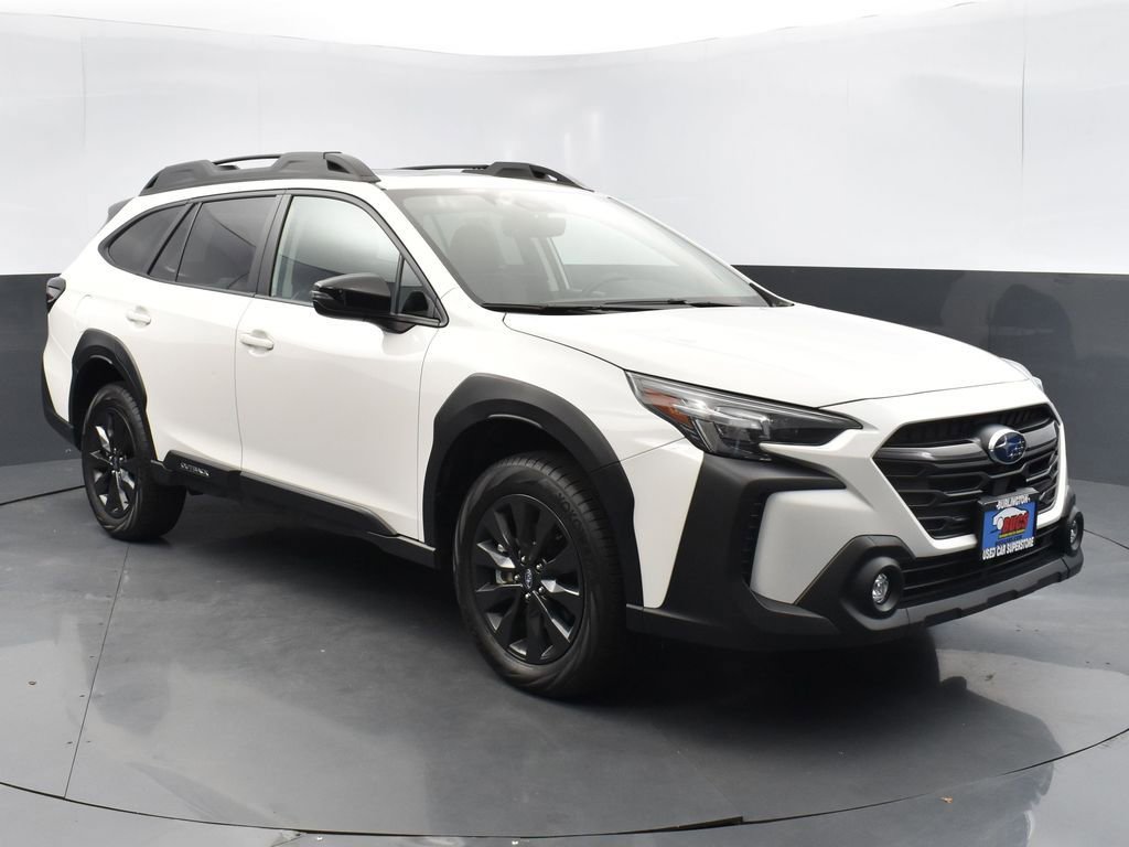Used 2024 Subaru Outback Onyx Edition image 3