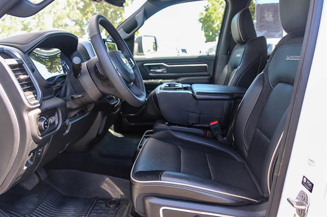 Used 2025 RAM 1500 Laramie image 16
