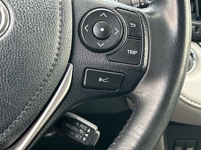 Used 2018 Toyota RAV4 XLE AWD/4WD image 23