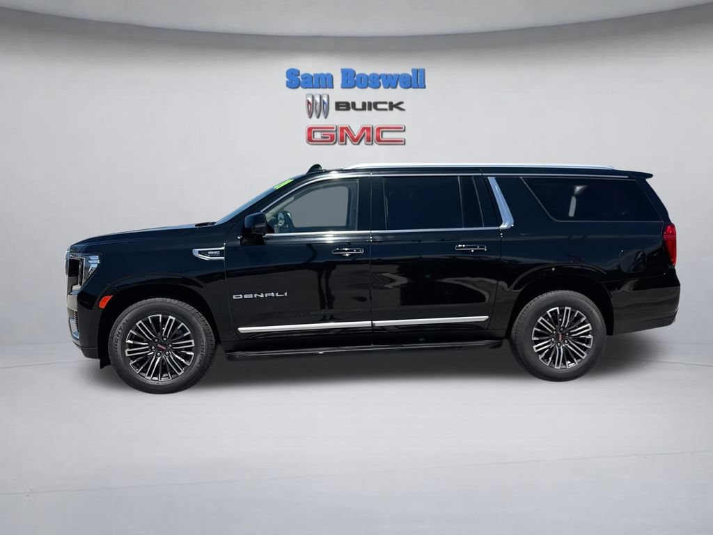 Used 2024 GMC Yukon XL Denali RWD image 5
