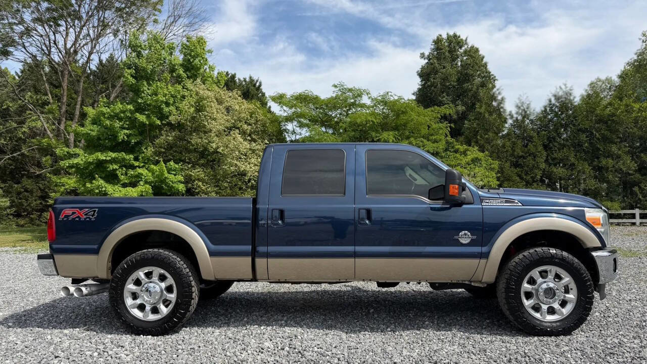 Used 2014 Ford F250 Lariat w/ Lariat Interior Package AWD/4WD image 9