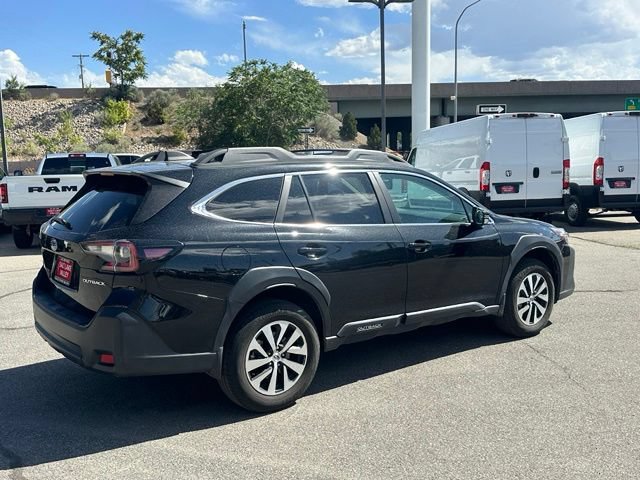 Used 2024 Subaru Outback Premium w/ Popular Package #1A AWD/4WD image 8