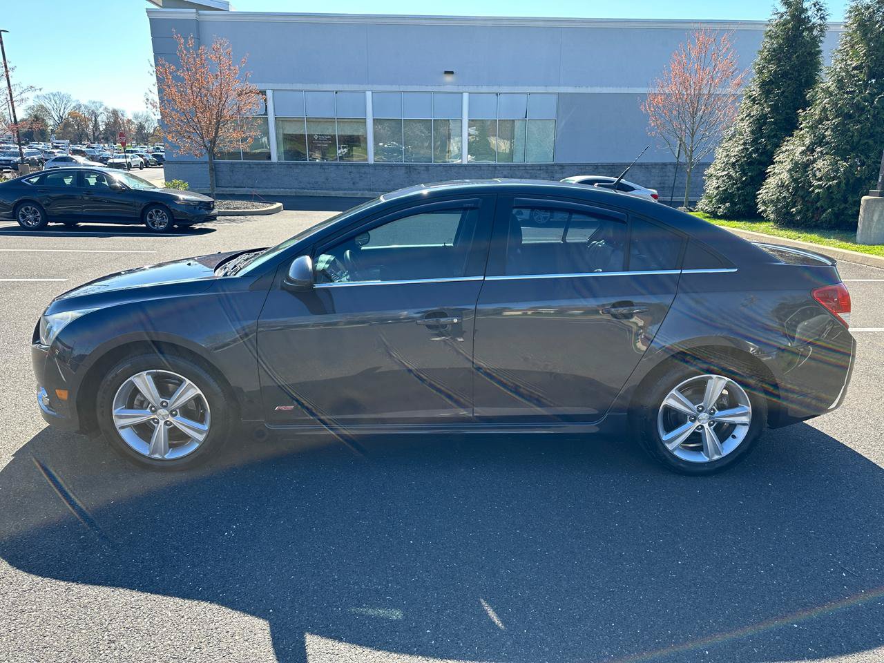 Used 2014 Chevrolet Cruze LT w/ RS Package FWD image 8