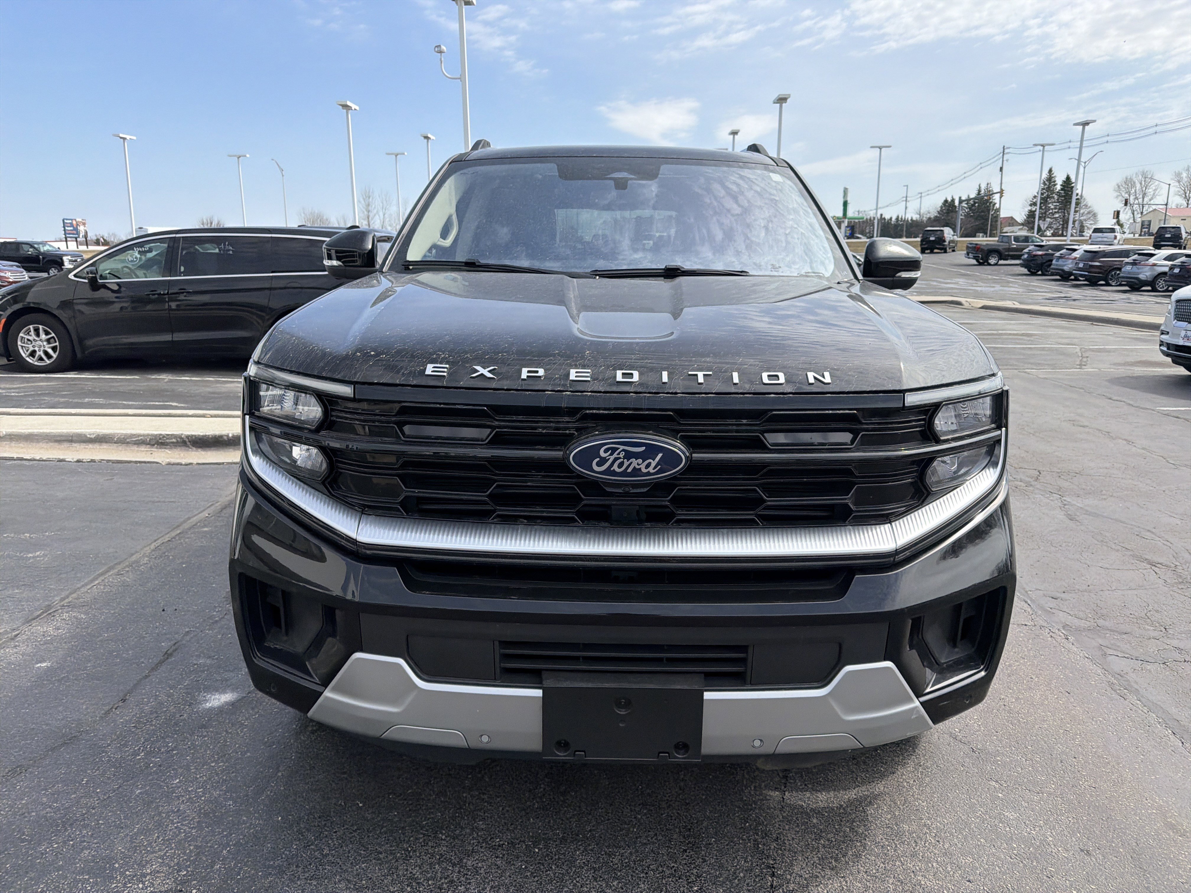 Used 2025 Ford Expedition Max Platinum image 5