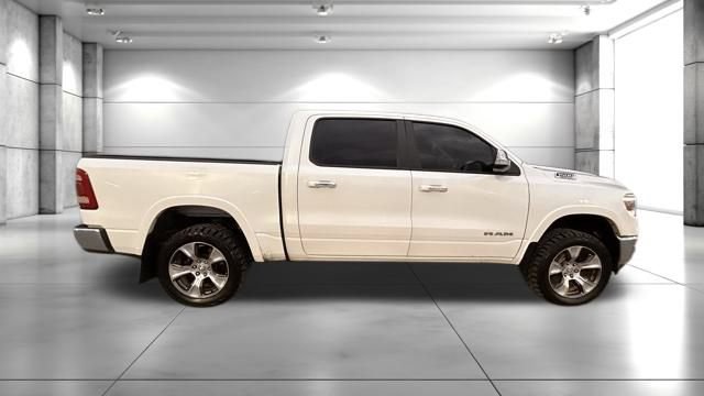 Used 2019 RAM 1500 Laramie AWD/4WD image 9