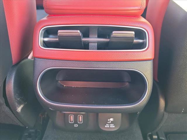 Used 2022 Genesis GV70 3.5T Sport image 14