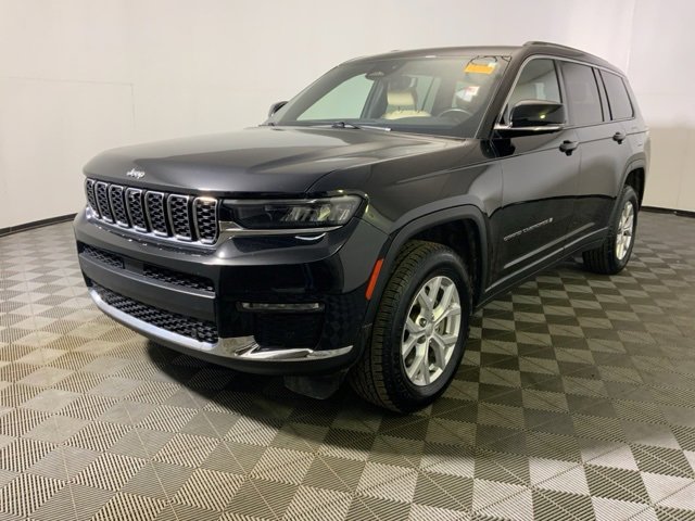 Used 2023 Jeep Grand Cherokee L Limited w/ Luxury Tech Group II image 4