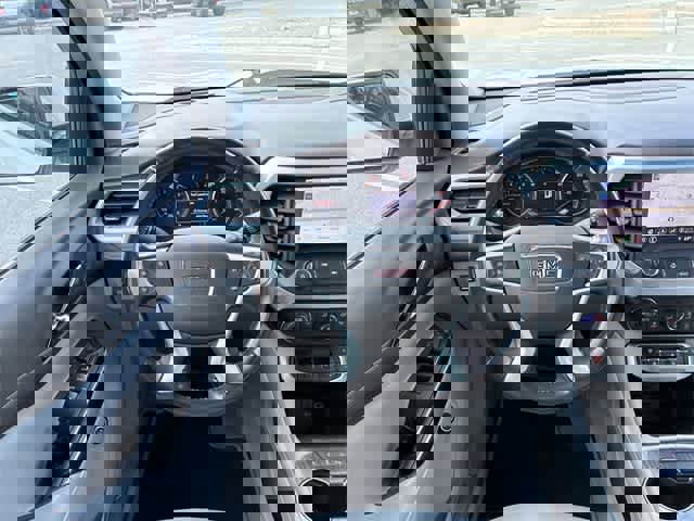 Used 2021 GMC Acadia SLT w/ Trailering Package image 23