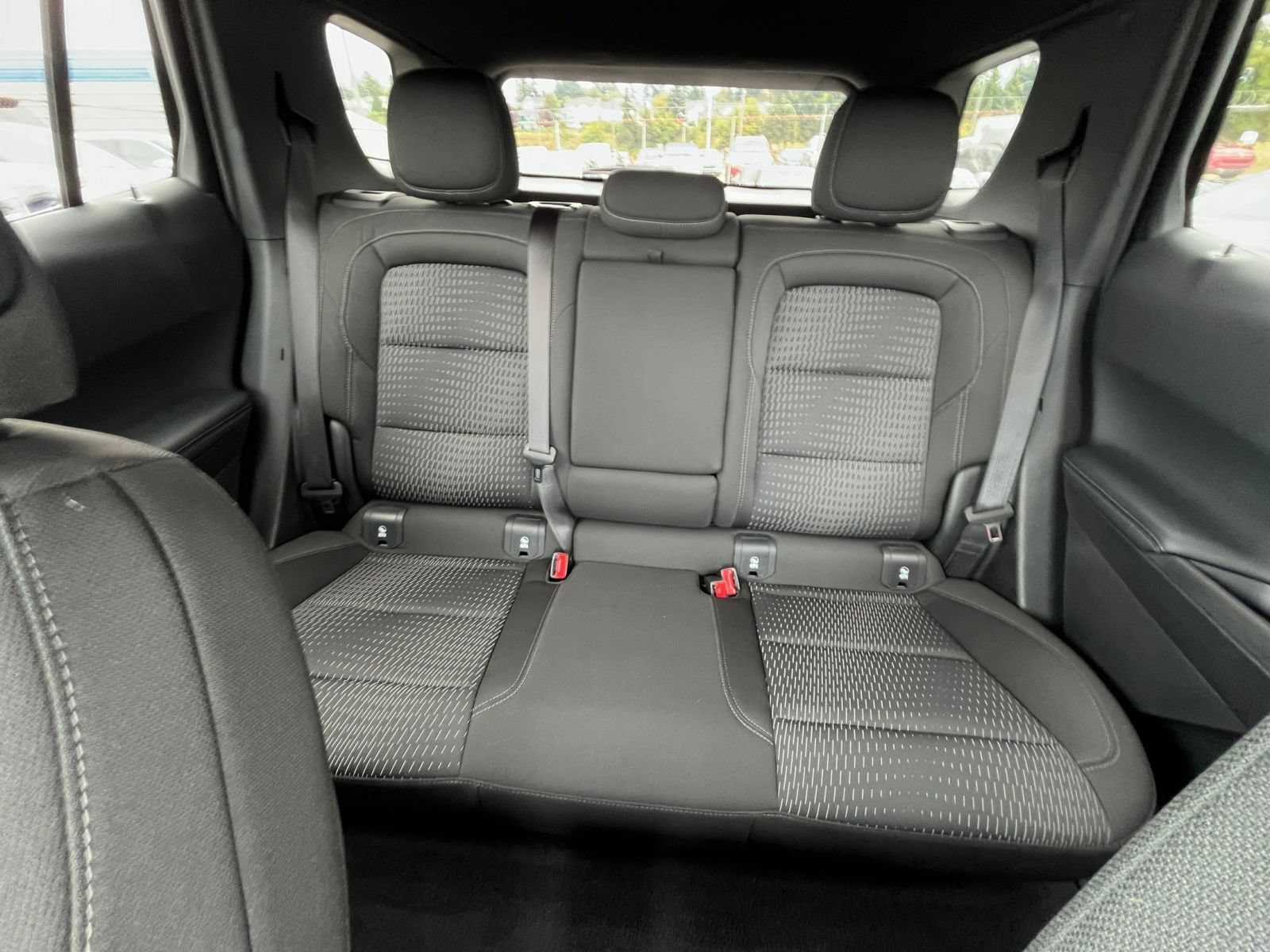 Used 2025 Chevrolet Equinox LT FWD image 38