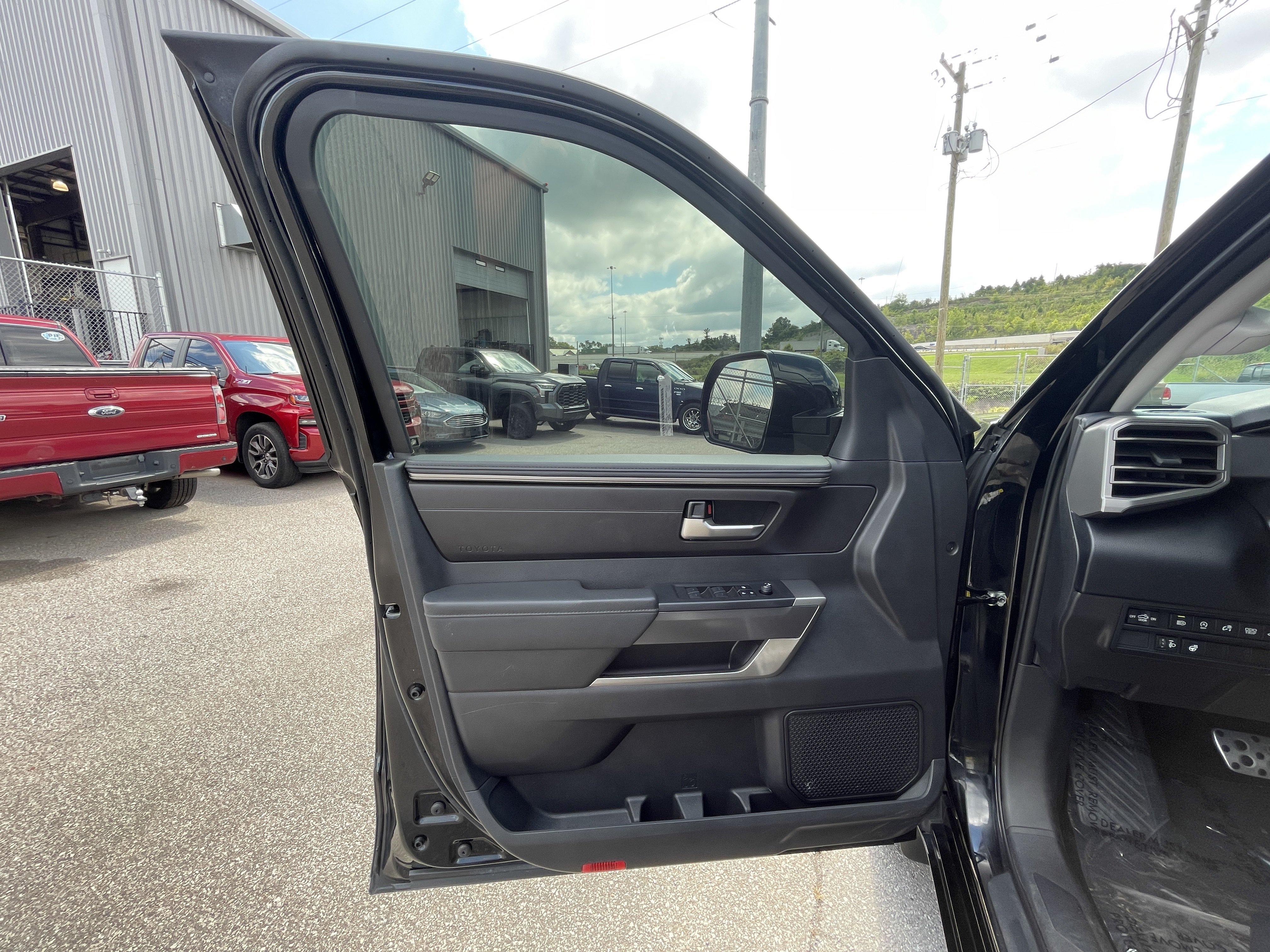 Used 2024 Toyota Tundra SR5 w/ TRD Off-Road Package AWD/4WD image 11