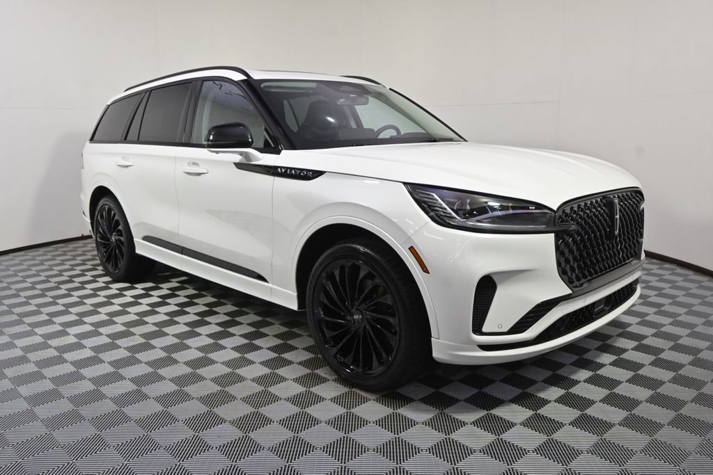 New 2026 Lincoln Aviator Reserve image 8