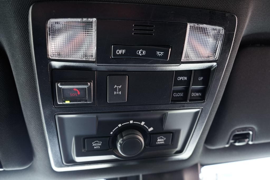Used 2021 Toyota Tacoma TRD Pro AWD/4WD image 27