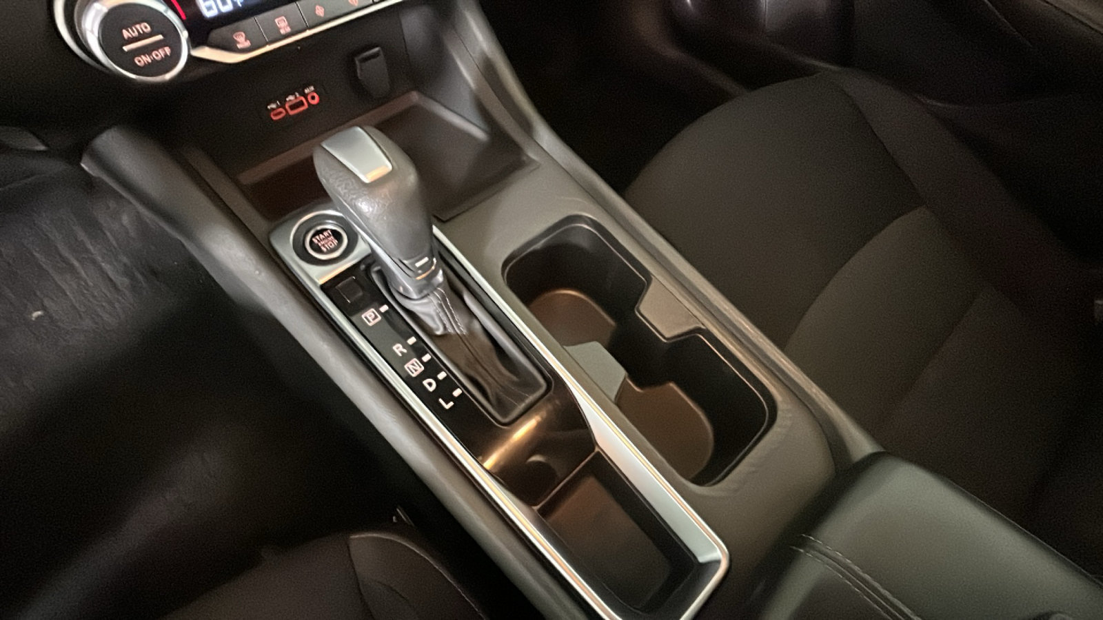 Used 2020 Nissan Sentra SV FWD image 26