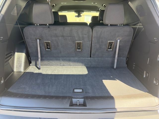 Used 2022 Chevrolet Traverse LT AWD/4WD image 40