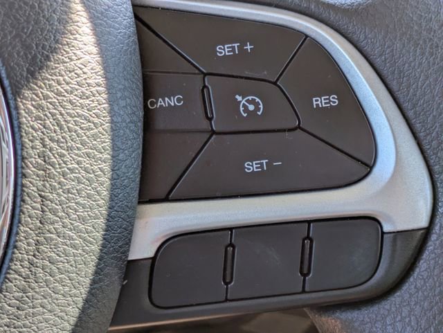 Used 2020 Jeep Renegade Sport FWD image 24