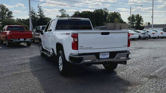 Certified 2022 Chevrolet Silverado 3500 LTZ w/ LTZ Convenience Package image 7