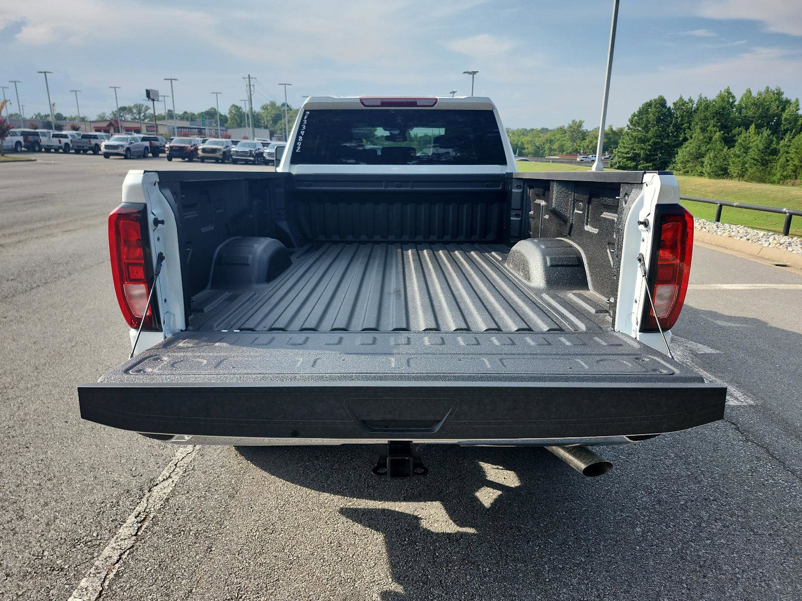 New 2025 GMC Sierra 2500 Pro w/ Convenience Package image 6