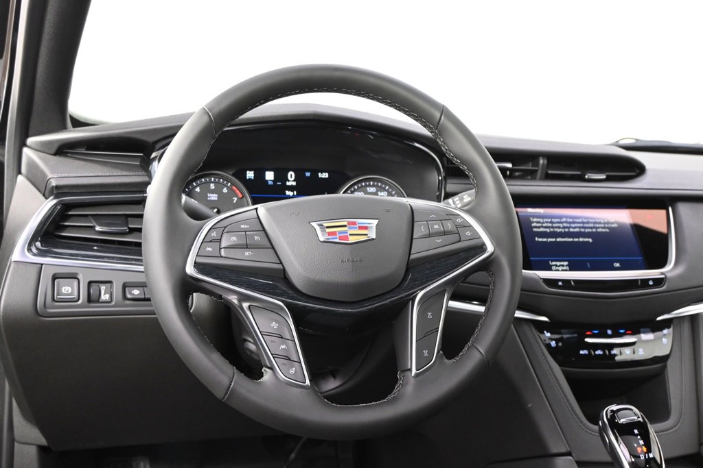 New 2025 Cadillac XT5 Premium Luxury w/ Technology Package image 12