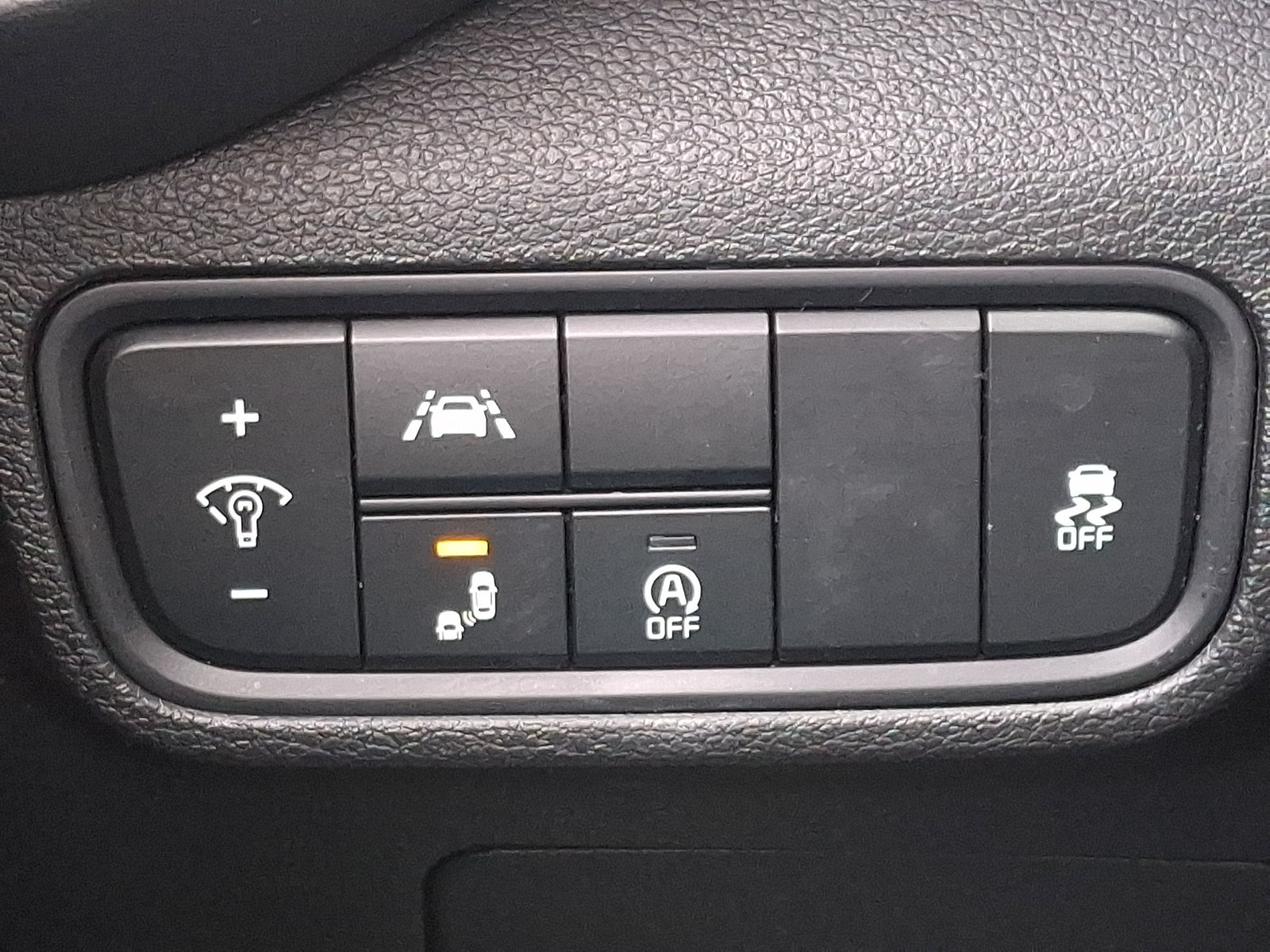 Used 2020 Kia Soul S FWD image 24