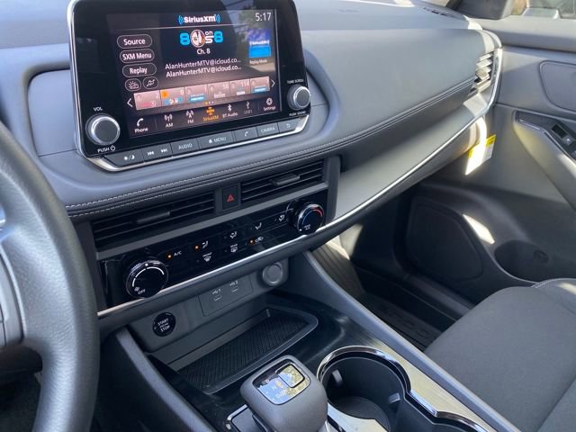 New 2026 Nissan Rogue S image 18