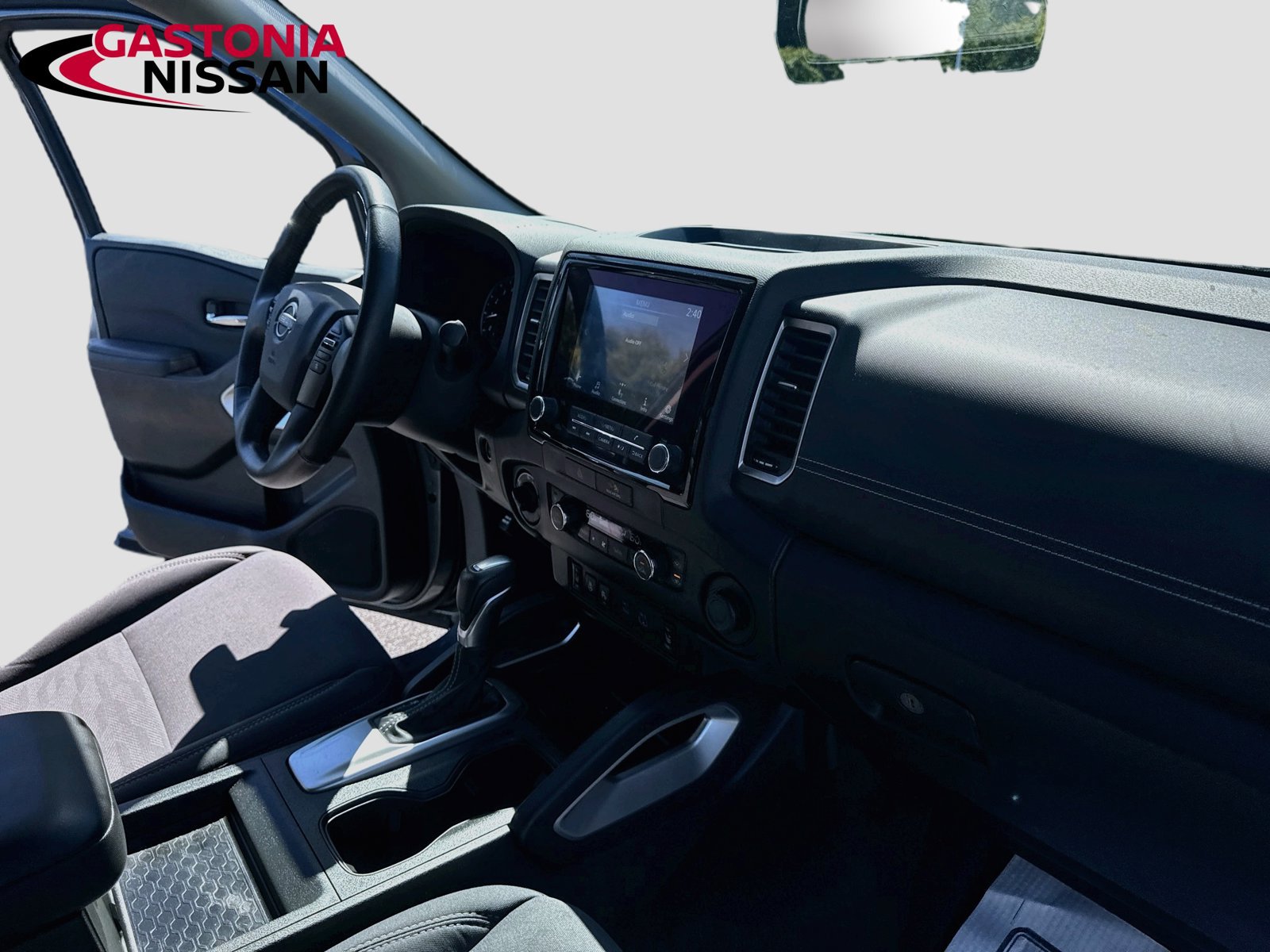 Used 2022 Nissan Frontier SV AWD/4WD image 38