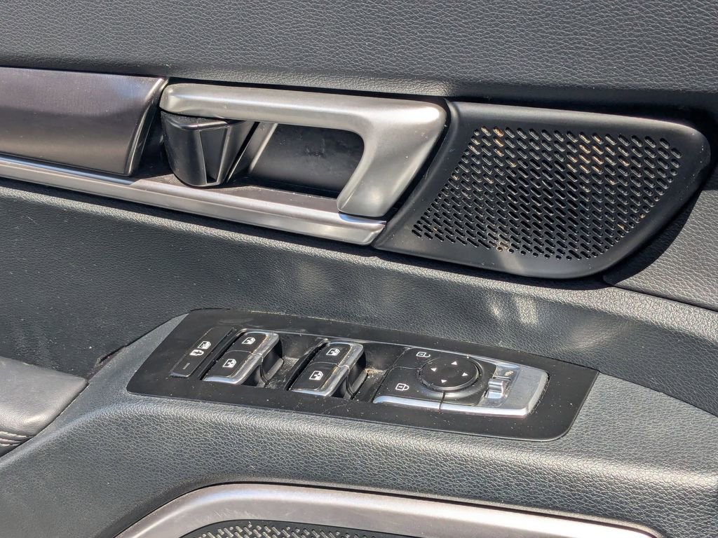 Used 2025 Kia Telluride S image 13