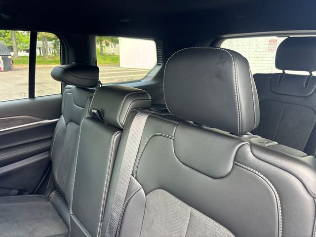 New 2026 Jeep Grand Cherokee L 4WD image 8