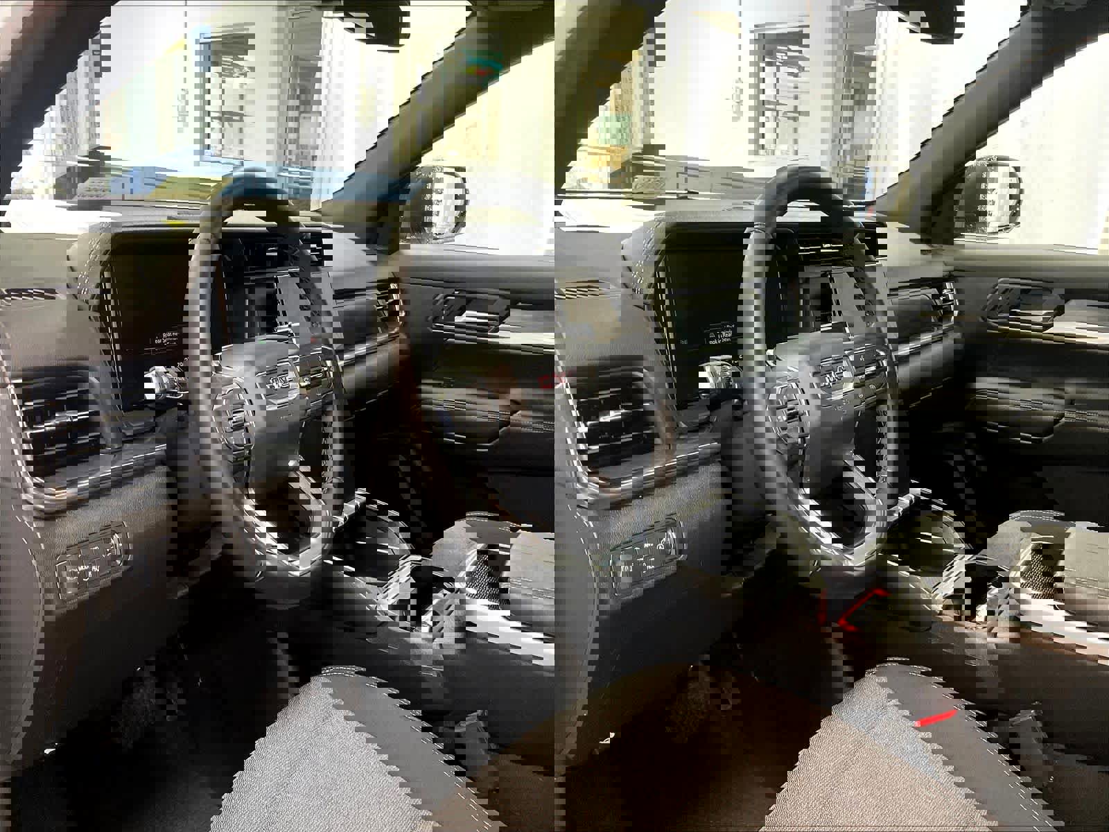 Used 2025 GMC Terrain Elevation image 8