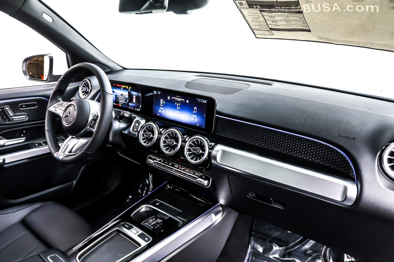 New 2026 Mercedes-Benz GLB 250 image 5