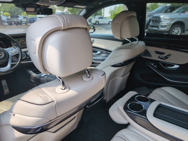 Used 2019 Mercedes-Benz S 560 Sedan w/ AMG Line Exterior image 18