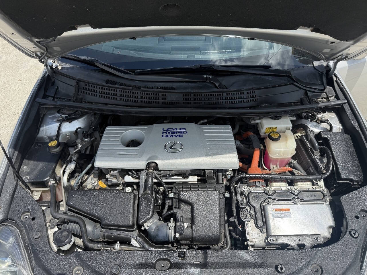 Used 2011 Lexus CT 200h Premium w/ Premium Audio Pkg FWD image 25