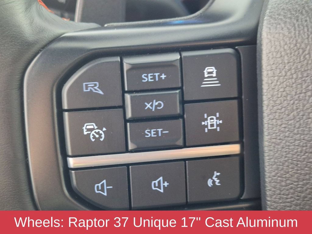 Used 2025 Ford F150 Raptor AWD/4WD image 16