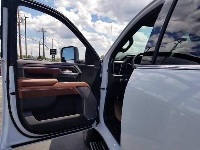 New 2026 GMC Sierra 2500 Denali Ultimate AWD/4WD image 6