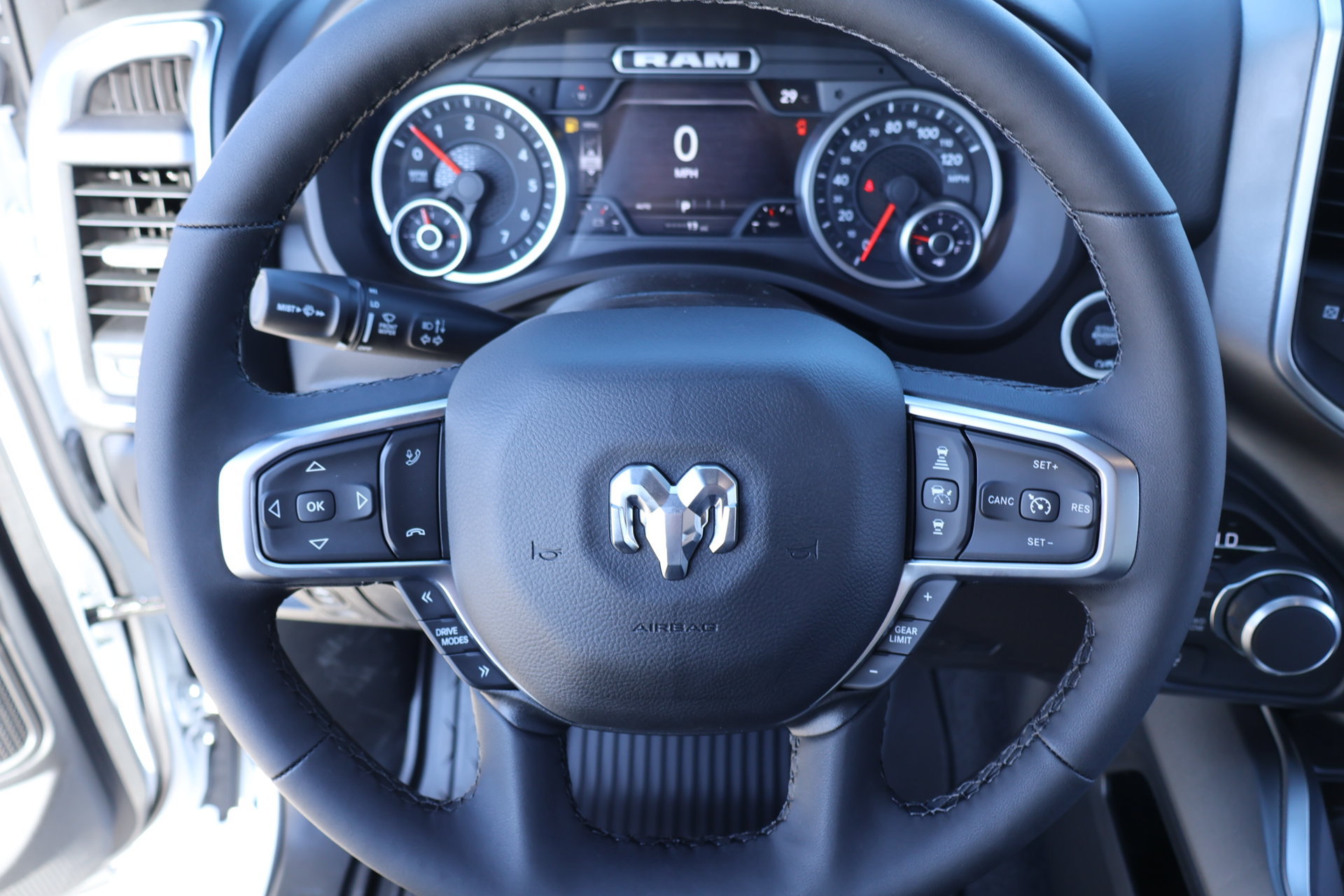 New 2026 RAM 1500 Big Horn AWD/4WD image 3